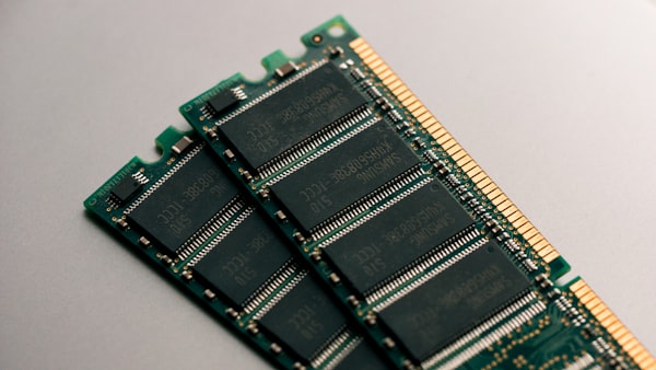 Memória RAM DDR4 16GB 3200MHz UDIMM 288 Pinos Desktop